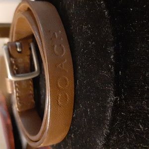 COACH NWOT WRAPPED AROUND LEATHER STRAP BRACELET UNISEX